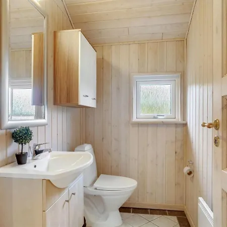 Holiday home Femke - 250m To The Inlet In Ne Jutland By Interhome *
